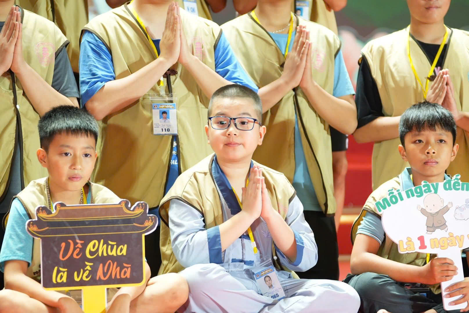 khoa-tu-mua-he
